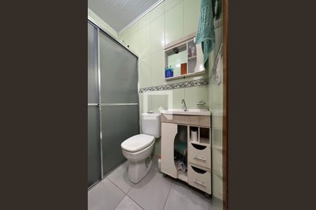 Casa à venda com 130m², 3 quartos e 2 vagasBanheiro