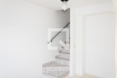 Sala de casa de condomínio para alugar com 2 quartos, 60m² em Guaratiba, Rio de Janeiro