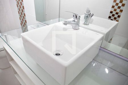 Apartamento à venda com 80m², 2 quartos e 2 vagasBanheiro 2