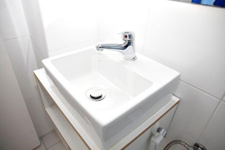 Apartamento à venda com 80m², 2 quartos e 2 vagasBanheiro Quarto 1 Suíte