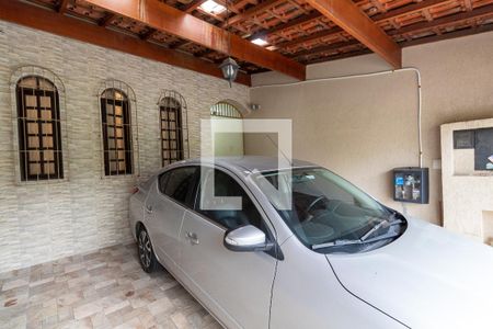 Casa à venda com 250m², 4 quartos e 2 vagasGaragem