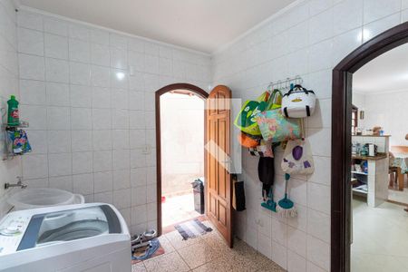 Casa à venda com 250m², 4 quartos e 2 vagasLavanderia