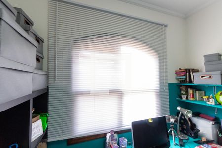 Casa à venda com 250m², 4 quartos e 2 vagasQuarto