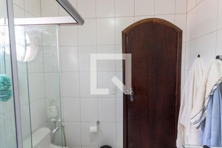 Casa à venda com 250m², 4 quartos e 2 vagasBanheiro da Suíte 3
