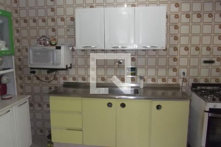 Apartamento à venda com 85m², 2 quartos e 1 vagaCozinha