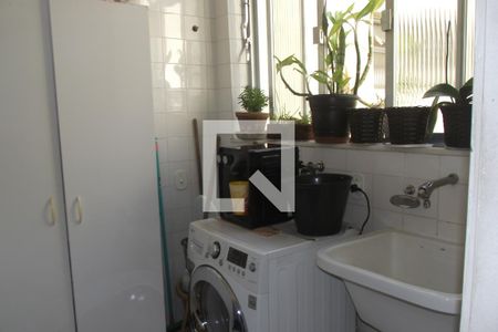 Apartamento à venda com 85m², 2 quartos e 1 vagaÁrea de Serviço