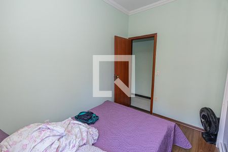 Casa à venda com 180m², 3 quartos e 2 vagas Casa à venda com 180m², 3 quartos e 2 vagasQuarto 3