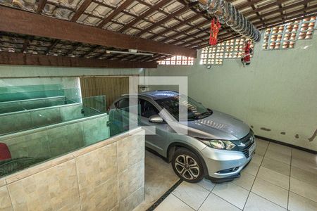 Casa à venda com 180m², 3 quartos e 2 vagas Casa à venda com 180m², 3 quartos e 2 vagasVaga de garagem