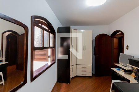 Casa à venda com 231m², 3 quartos e 2 vagasSuíte 2