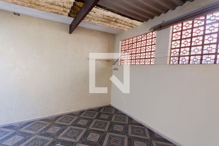 Casa à venda com 231m², 3 quartos e 2 vagasÁrea de Serviço - Externo