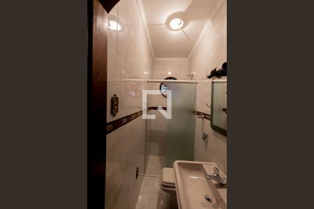 Casa à venda com 231m², 3 quartos e 2 vagasBanheiro da Suíte 1