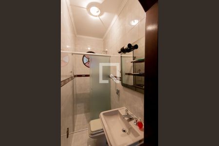 Casa à venda com 231m², 3 quartos e 2 vagasBanheiro da Suíte 1