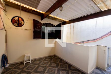 Casa à venda com 231m², 3 quartos e 2 vagasÁrea de Serviço - Externo