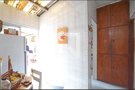 Apartamento à venda com 94m², 3 quartos e sem vagaCozinha