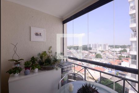 Apartamento à venda com 54m², 2 quartos e 1 vaga Apartamento à venda com 54m², 2 quartos e 1 vagaVaranda