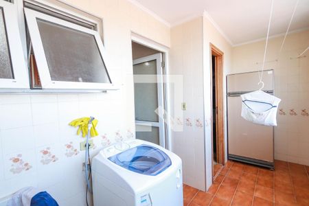Apartamento à venda com 105m², 3 quartos e 1 vaga Apartamento à venda com 105m², 3 quartos e 1 vagaÁrea de Serviço