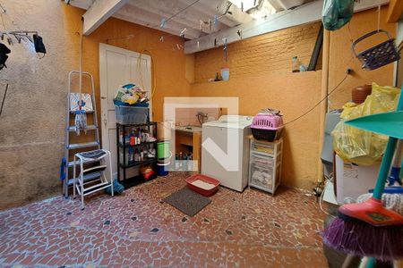 Casa à venda com 124m², 3 quartos e 1 vagaÁrea de serviço