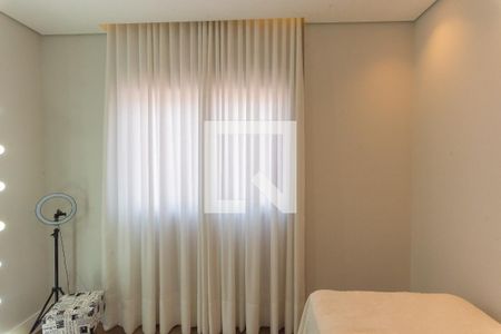 Apartamento à venda com 75m², 2 quartos e 2 vagasSuíte 2