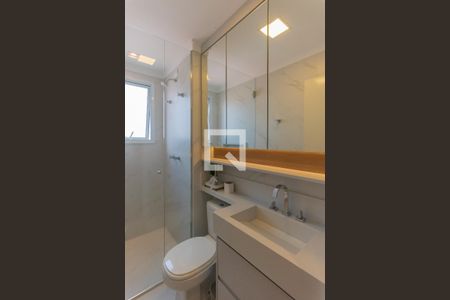 Apartamento à venda com 75m², 2 quartos e 2 vagasBanheiro da Suíte 1