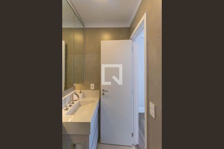 Apartamento à venda com 75m², 2 quartos e 2 vagasBanheiro da Suíte 2