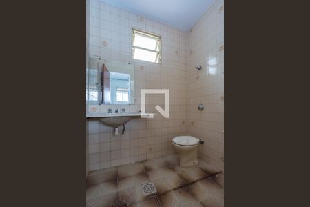 Casa à venda com 600m², 5 quartos e 4 vagasBanheiro de serviço