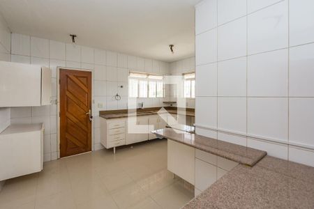 Casa à venda com 600m², 5 quartos e 4 vagasCozinha
