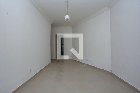 Casa à venda com 600m², 5 quartos e 4 vagasSuíte