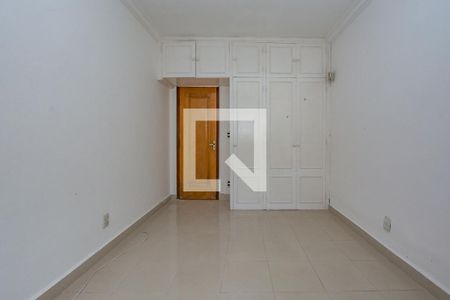 Casa à venda com 600m², 5 quartos e 4 vagasQuarto 3