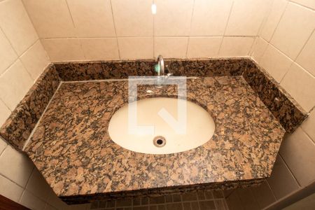 Apartamento à venda com 163m², 4 quartos e 2 vagas Apartamento à venda com 163m², 4 quartos e 2 vagasBanheiro Suite