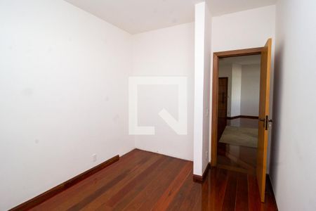 Apartamento à venda com 163m², 4 quartos e 2 vagas Apartamento à venda com 163m², 4 quartos e 2 vagasQuarto