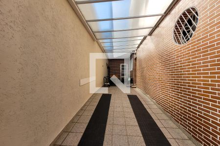 Casa à venda com 250m², 4 quartos e 3 vagas Casa à venda com 250m², 4 quartos e 3 vagasGaragem