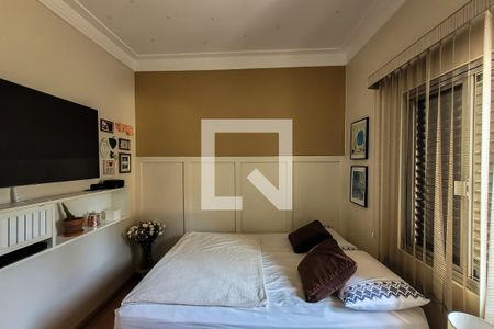 Casa à venda com 250m², 4 quartos e 3 vagas Casa à venda com 250m², 4 quartos e 3 vagasQuarto 2