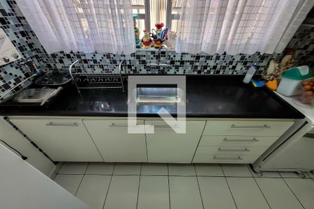 Casa à venda com 250m², 4 quartos e 3 vagas Casa à venda com 250m², 4 quartos e 3 vagasCozinha/Copa