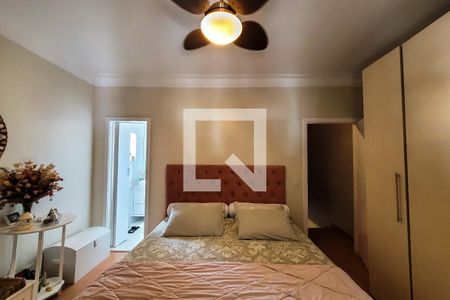 Casa à venda com 250m², 4 quartos e 3 vagas Casa à venda com 250m², 4 quartos e 3 vagasQuarto 4 - Suíte