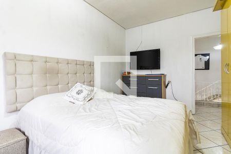 Casa à venda com 201m², 4 quartos e 3 vagas Casa à venda com 201m², 4 quartos e 3 vagasSuíte