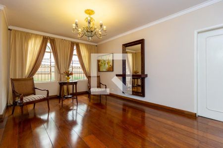 Apartamento à venda com 120m², 3 quartos e 2 vagas Apartamento à venda com 120m², 3 quartos e 2 vagasHall social