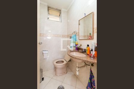 Apartamento à venda com 120m², 3 quartos e 2 vagas Apartamento à venda com 120m², 3 quartos e 2 vagasLavabo