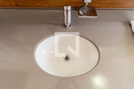 Apartamento à venda com 120m², 3 quartos e 2 vagas Apartamento à venda com 120m², 3 quartos e 2 vagasDetalhe - Banheiro