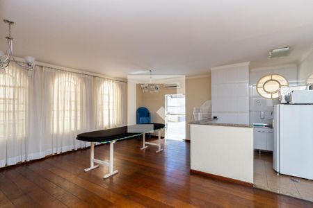 Apartamento à venda com 120m², 3 quartos e 2 vagas Apartamento à venda com 120m², 3 quartos e 2 vagasSalão de Festas