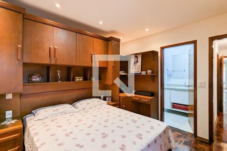 Casa à venda com 170m², 3 quartos e 5 vagas Casa à venda com 170m², 3 quartos e 5 vagasQuarto da suíte