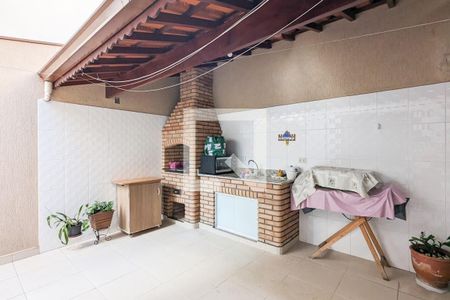 Casa à venda com 170m², 3 quartos e 5 vagas Casa à venda com 170m², 3 quartos e 5 vagasChurrasqueira