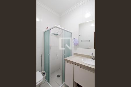 Casa à venda com 170m², 3 quartos e 5 vagas Casa à venda com 170m², 3 quartos e 5 vagasBanheiro da suíte