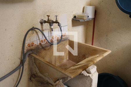 Casa à venda com 100m², 2 quartos e sem vagaÁrea de Serviço