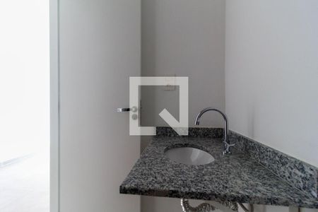 Banheiro de kitnet/studio para alugar com 1 quarto, 28m² em Vila Mariana, São Paulo
