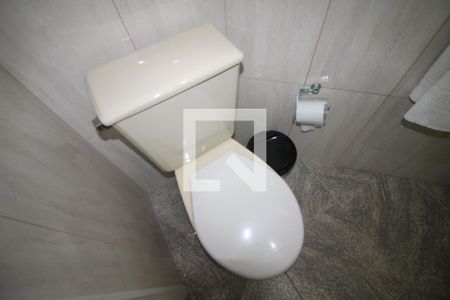 Apartamento à venda com 81m², 3 quartos e 2 vagasBanheiro