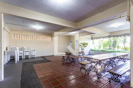 Apartamento à venda com 160m², 4 quartos e 2 vagas Apartamento à venda com 160m², 4 quartos e 2 vagasSalão de Churrasqueira