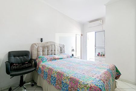 Suite de casa à venda com 3 quartos, 130m² em Cidade Antônio Estevão de Carvalho, São Paulo