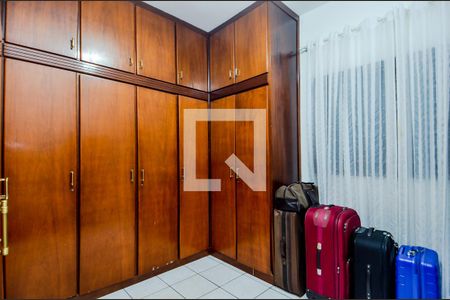 Casa à venda com 255m², 3 quartos e 4 vagasCloset da Suíte 1