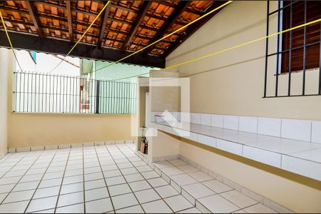Casa à venda com 255m², 3 quartos e 4 vagasChurrasqueira