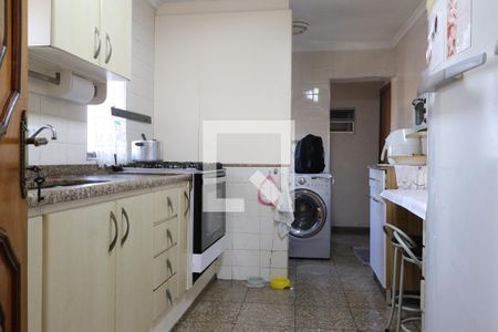 Apartamento à venda com 180m², 3 quartos e 2 vagasCozinha